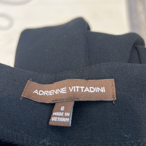 Adrienne Vittadini Black Straight Leg Pants with Streamlined Fit size 8. - Picture 7 of 8